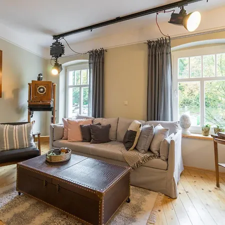 Altes Fotohaus * Freyburg